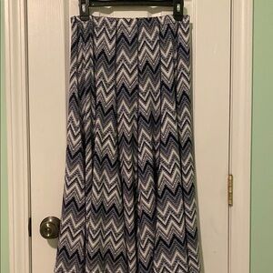 Chevron Patterned Blue and White Skirt